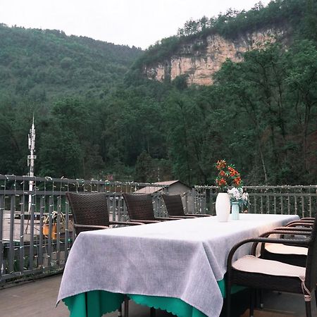 一树一花客栈眷恋店 Apartment Wulingyuan Luaran gambar