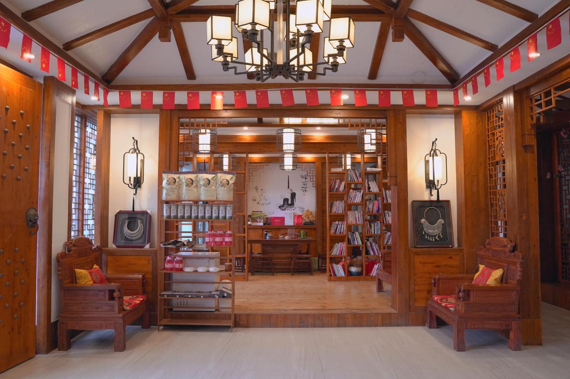 一树一花客栈眷恋店 Apartment Wulingyuan Luaran gambar
